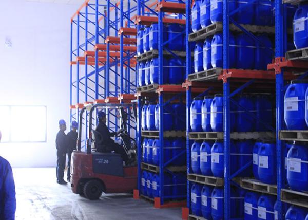 Double Entrance Drive In Industrial Shelving Units For High Density Pallet Storage