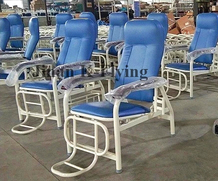 Руководство отрегулировало задний стул вливания инструментов и оборудований больницы