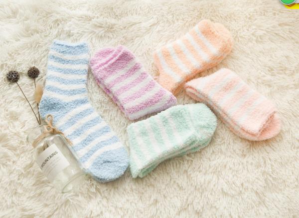 Indoor Warm Women's Novelty Socks / Womens Fluffy Socks Polyester Material