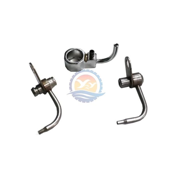 For Isuzu Spare Parts 6BG1 4HK1 6HK1 6WG1 6UZ1 4LE1 4LE2 Valve Con Rod Screw Valve Cover Piston Oil Nozzle