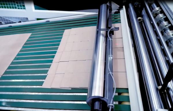 HX1200 Automatic Paper Board Slitting Machine Heavy Cardboard Cutting High Accuracy Case Book Cover