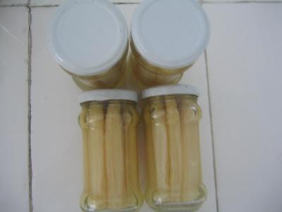 Açúcar alto enlatado todo e gordura do valor nutritivo do aspargo branco baixo