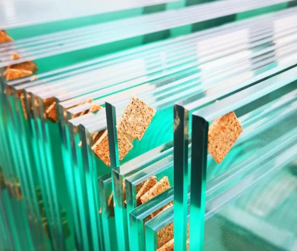 Australia Certificate Standard AS/NZS 2208: 1996 CE Certificate 6.38mm to 13.52mm Clear and Colored Laminated Glass