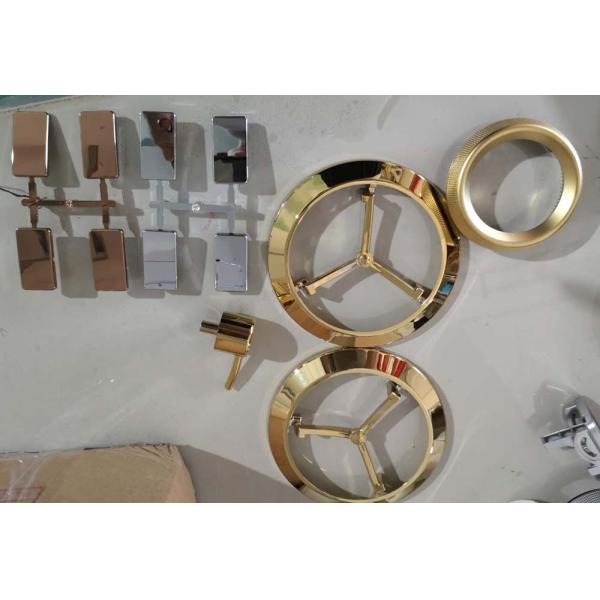 El ABS parte la máquina de la vacuometalización del oro PVD de la lata, equipo decorativo de la capa del arco catódico en piezas del ABS