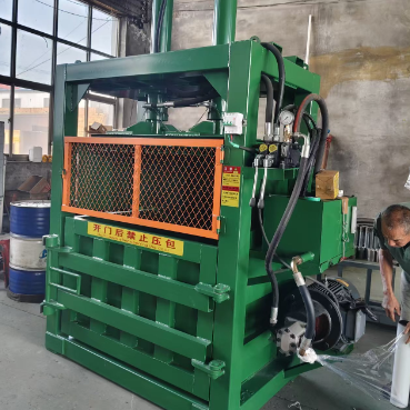 220V/380V Recycling Baler Machine Vertical Hydraulic Baler For Textile Scraps