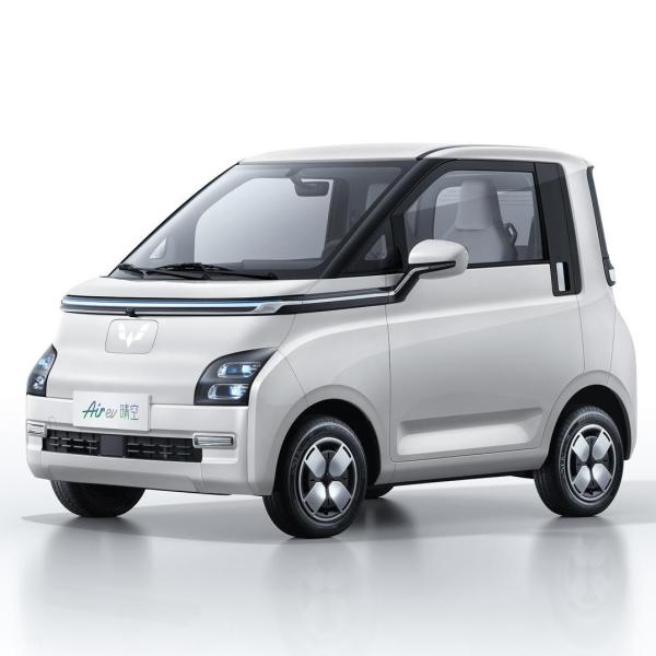 2023 Wuling Air EV Energy Vehicle Smart Cute Transporter With Fast Charging 0.75 Hours Max Speed 100 KM/H Electric Car