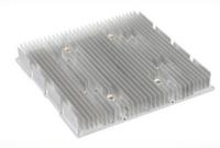 Pièce de usinage en aluminium adaptée aux besoins du client de haute précision des profils d'extrusion de radiateur/commande numérique par ordinateur