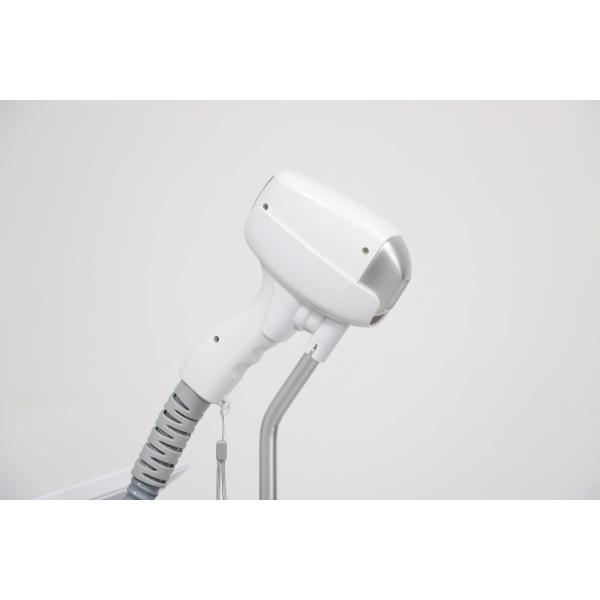 PORTABLE SOPRANEO LASER HAIR REMOVAL MACHINE WITH BIG DISPLAY