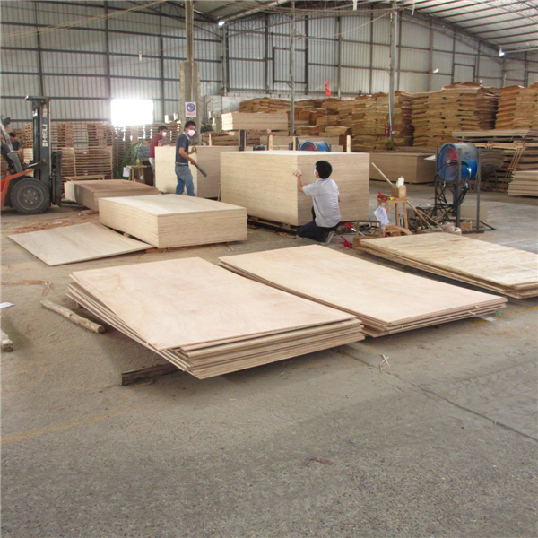 WBP Phenolic 1220X2440mm Marine Okoume Plywood For Boat