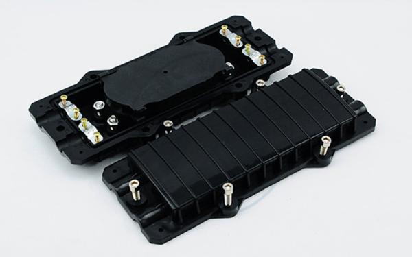 XY-FJE220D Wall mounted access network fiber splice closures with 4pcs Cable Ports