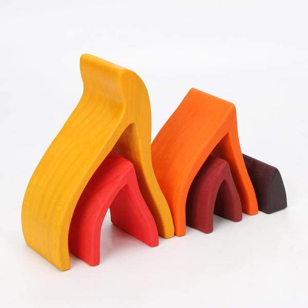 Blocs constitutifs en bois Toy Creative Educational d'arc-en-ciel de Brown 18cm