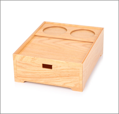 hotel bathroom accessories Bespoken wooden acrylic square tissue cover for 5-star hotel