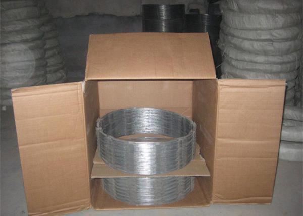16m 0.35mm Barbed Wire Concertina Coil ISO 9001 Razor Electric Fence