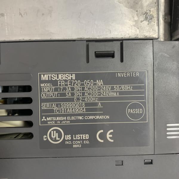 Inversor de Mitsubishi FR-E720-050-NA fase 240 VAC 50 de 0,75 quilowatts 1HP 3/60 hertz