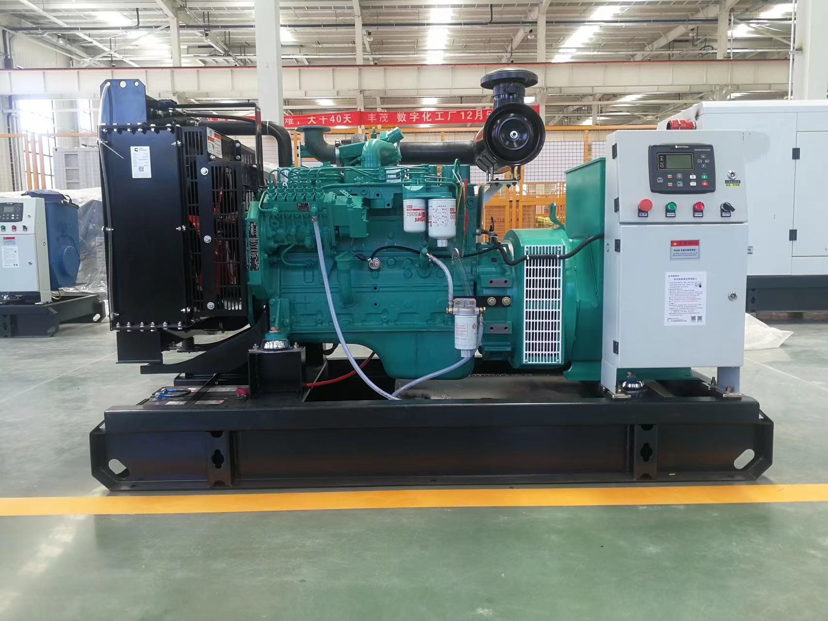 400V/230V Cummins дизельный двигатель генератор низкий уровень шума с Stamford генератор