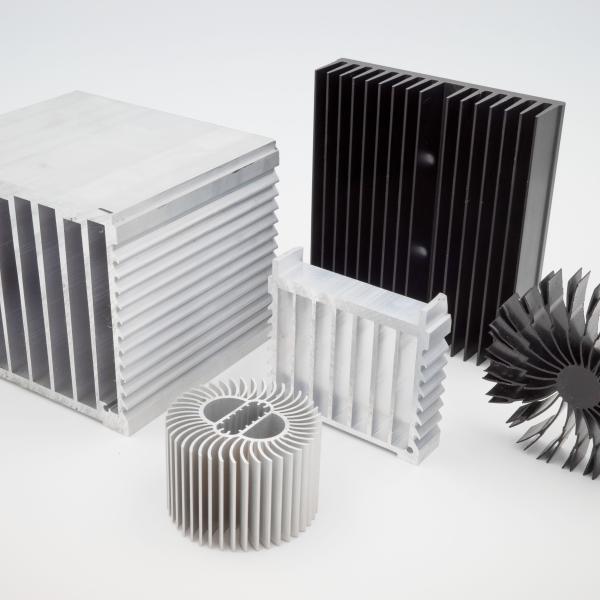 Antirust Stable Aluminum Extrusion Heatsink , Automotive Extruded Aluminium