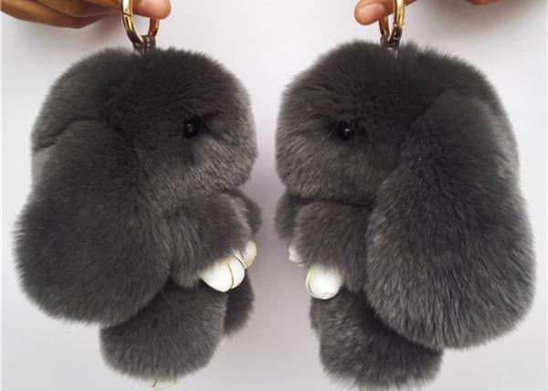 Forma animal do luxuoso bonito real cinzento escuro de Keychain da pele do coelho para o vestuário