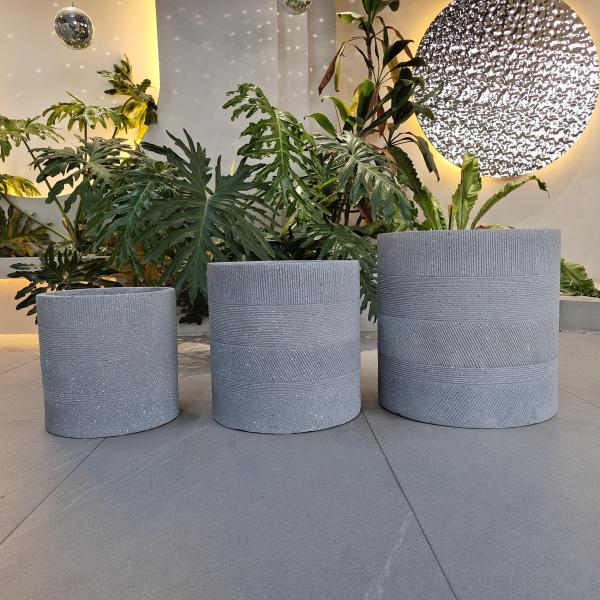 Hand Carve Finishing Fiber Clay Planter D300*H270 With Drainage Holes