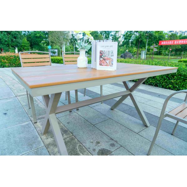 Outdoor Poly Wooden Dining Table And Chairs Plastic Wood Patio Table And Chair Set 5 Pieces Set