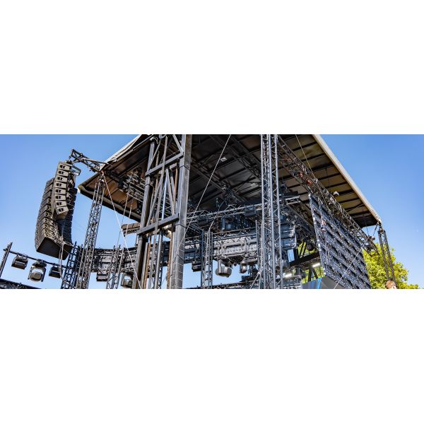 800x900mm Outdoor Rental LED Screen IP65 / IP54 Rental Outdoor LED Display