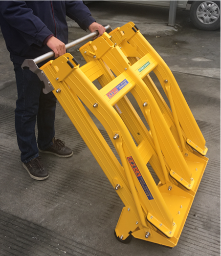 Durable Mobile Vehicle Barrier Providing Protection and Flexible Installation Options for Traffic and Crowd Control