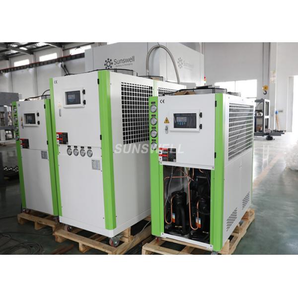 Carbonated напитки протягивают бутылку машины прессформы дуновения пластиковую