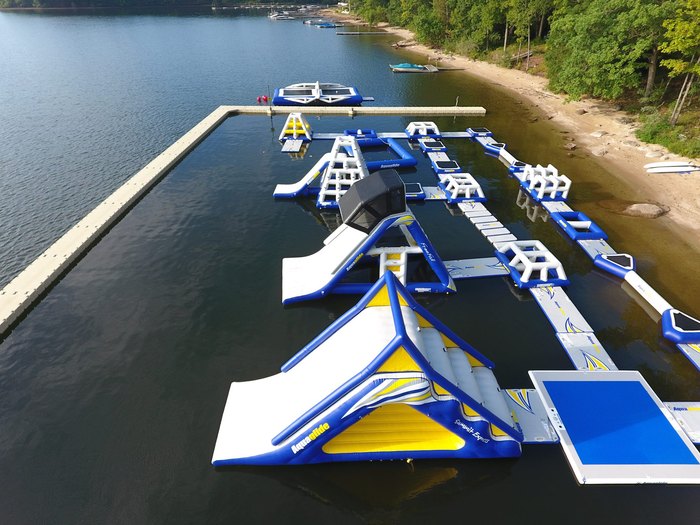 Factory Wholesale Large Outdoor Inflatable Floating Park Commercial Water Theme Park Custom Inflatable Water Play Equipment