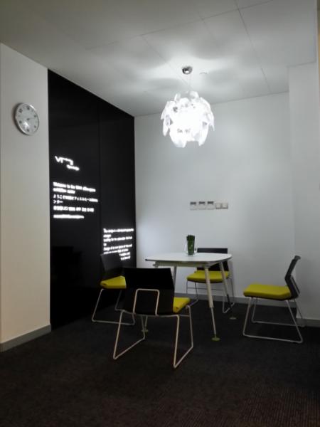 good quality modern office furniture