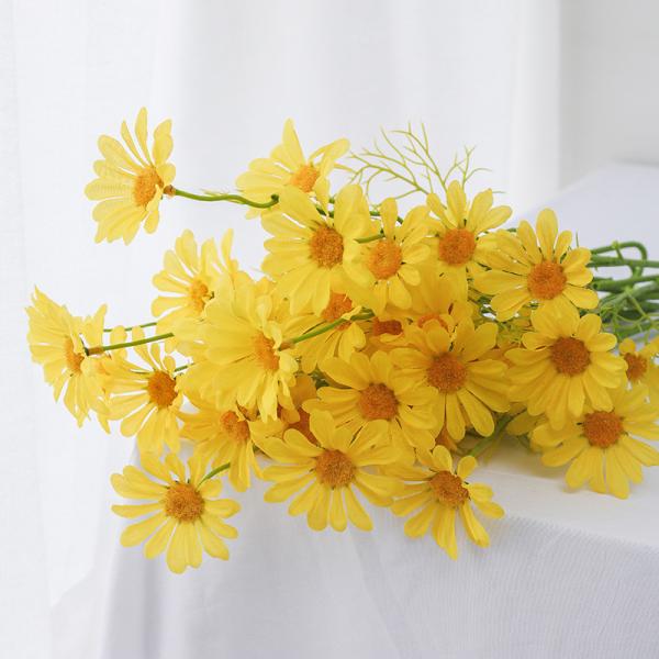 Simulated flower chamomile decoration, fake flower mall living room decoration, flower bouquet, plastic dried flower table decoration, small daisy