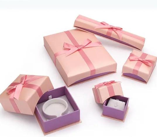 Impressão por encomenda personalizada Multicolor Remessa de presentes Embalagens de cartão Jóias de presentes Perfumes Caixa de embalagem