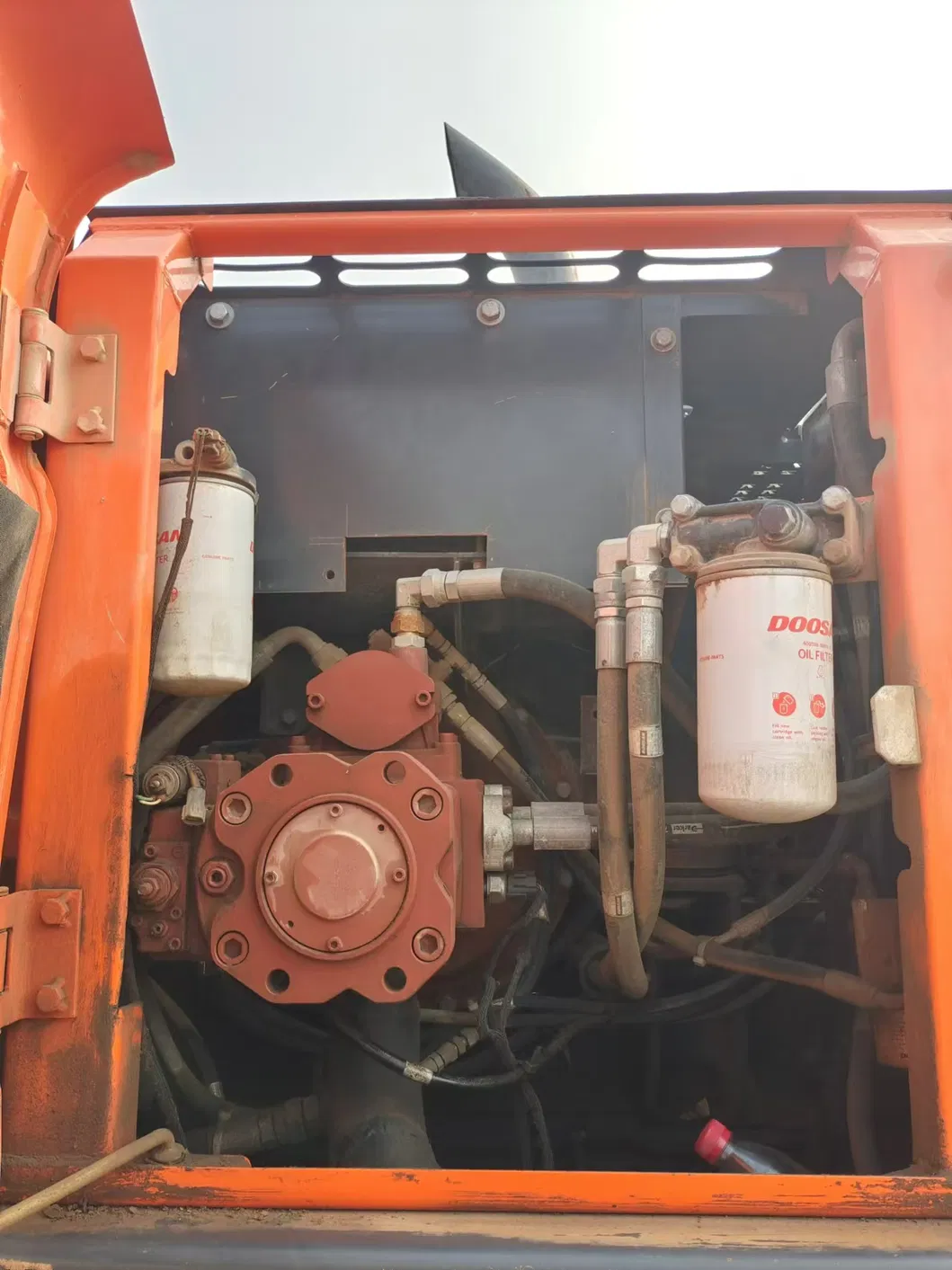 Used Doosan Excavator High Quality Used Doosan Dx150W Wheel Excavator Doosan Dx150W Dh150W Original Second Hand Crawler Excavator Dx140W