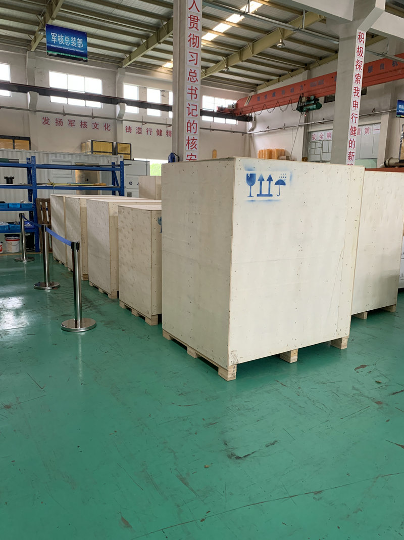 Закрытый смазанный 13 компрессор воздуха винта Адвокатуры 4KW 5.5HP
