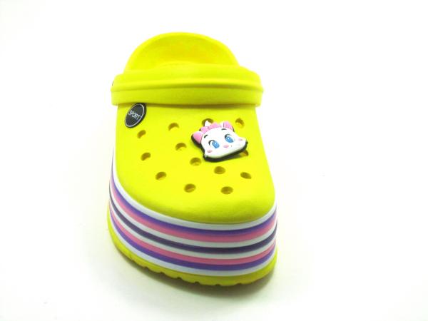 New Design Quick Drying EVA Sole Light Weight Clogs/Crocs for Garden