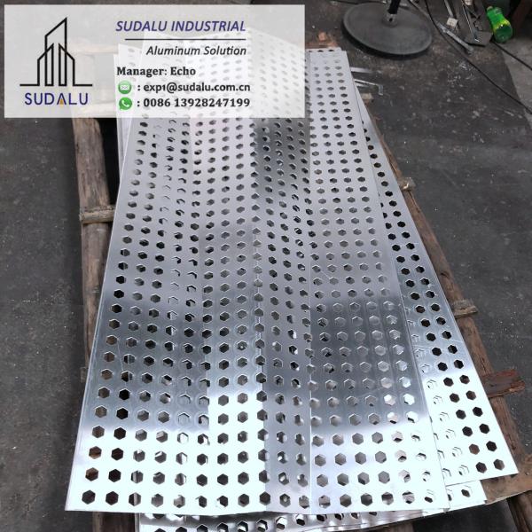 SUDALU Aluminum Perforated Panel Bending Shape Aluminum Panel for Wall Decoration