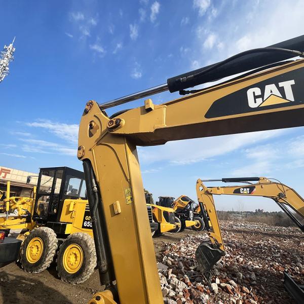 Used Caterpillar 305.5E2 Excavator 0.22m³ Bucket Capacity 34kw Rated Power 5.5 Tonnage