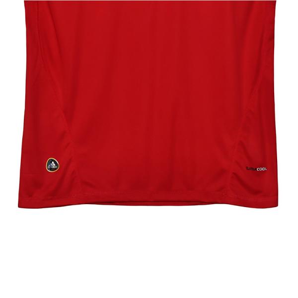 Espagne Retro Jersey 2010 Coupe du monde Maison de football Jersey classique Design rouge et jaune