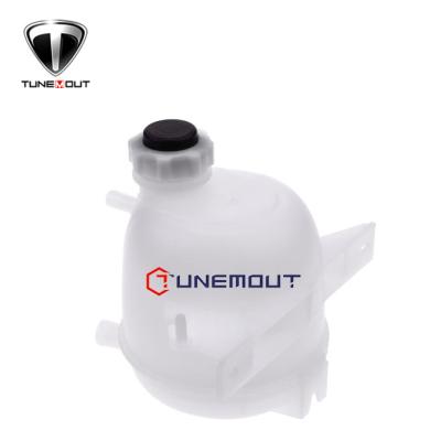 7701470460 7701466975 Radiador del motor Expansión del refrigerante Envasador de agua para botellas Para Renault NISSAN