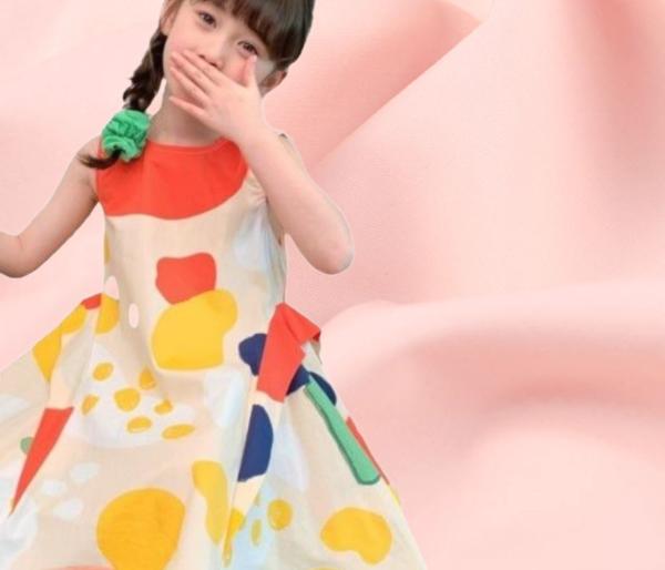Do Spandex orgânico da tela 2% da camisa de algodão de 98% a roupa delicada do bebê do verão 50sX50s 135GSM veste-se