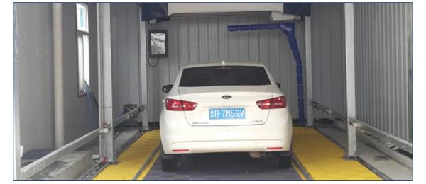 RISENSE Full Automatic 360 Touchless Robotic Car Wash Hot Dip Galvanizing Steel 3 Phase, AC 380v/50hz/60hz 1000-1500W ISO9001/CE