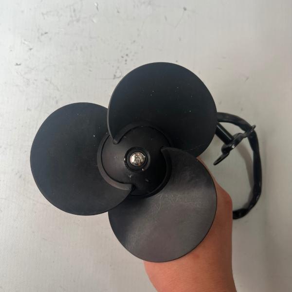 Ventilateur de cabine de camion et de bus à lame en silicone BA8027 de 5 pouces 24V