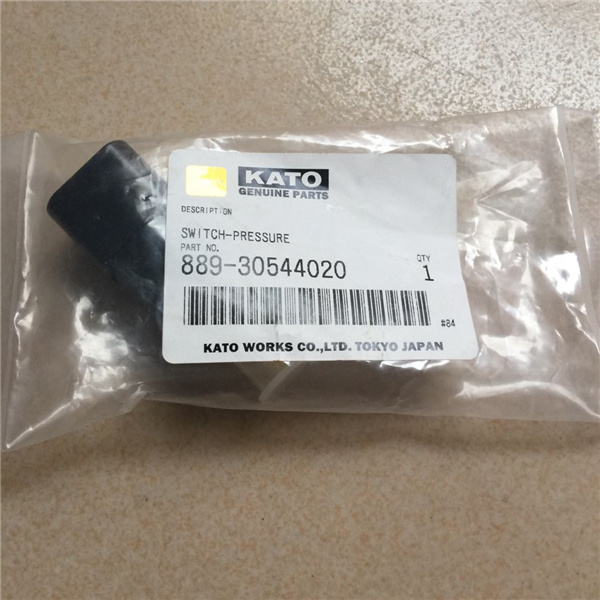 Датчик 22F-06-33430 датчика давления экскаватора HD513 HD512 KATO