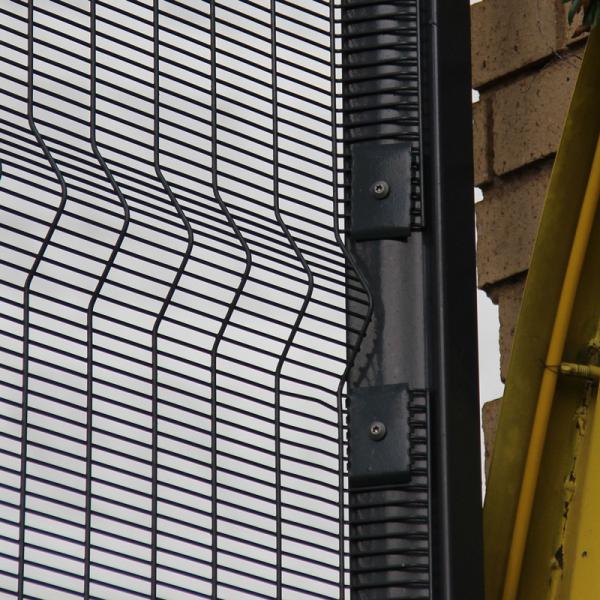 Curvet Perimeter 3d Welded Mesh Fencing Metal Curved Wire Garden Eco Friendly