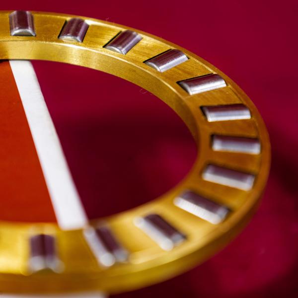 Pour les roulements de roulement à rouleaux de haute qualité, les roulements de roulement à rouleaux de haute qualité doivent être équipés de roulements de roulement de haute qualité.