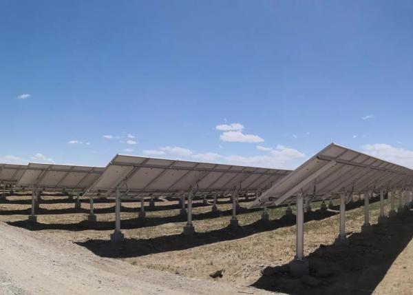 0.08 Kwh/d Automatic Sun Tracking System For Solar Panels One Axis Solar System
