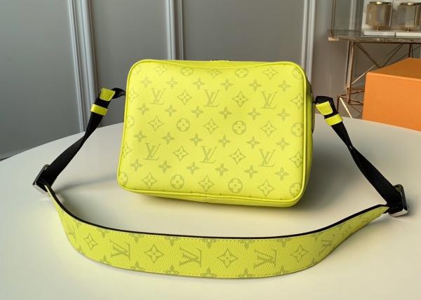 Black Square Taiga Leather Message Luxury Cross Body Bag Single Shoulder