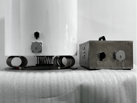 Jamming Distance of 500-3000m Built-In Gain Directional Antenna for Jamming Bands 1160-1280MHz 50W * 3