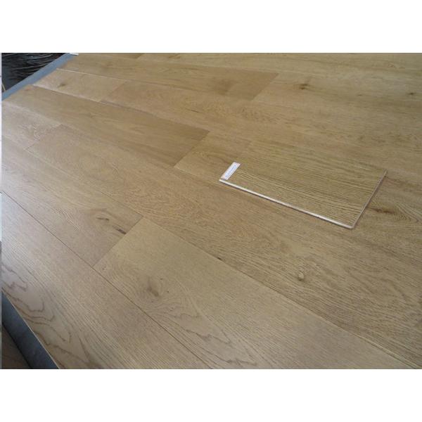 Vanished Russian White Oak Engineered Hardwood Flooring Multi Layers