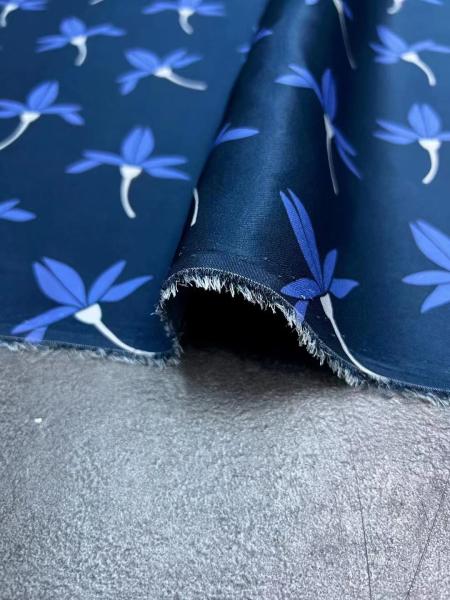 100% Silk Elastic Twill 20MM Anti-Wrinkle for Girl fashion Dress with luxury OEM designs