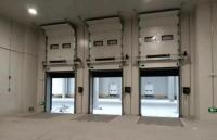 Puertas seccionales de doble piel para estaciones de bomberos