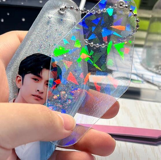 Plain Glass Broken Color Laser Cold Lamination Film For Photo Album, Heart-shaped Cold Lamination Film